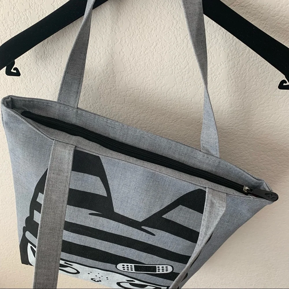 NWOT graphic burglar tote - Picture 5 of 9